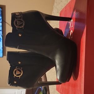 Guess Heel boots